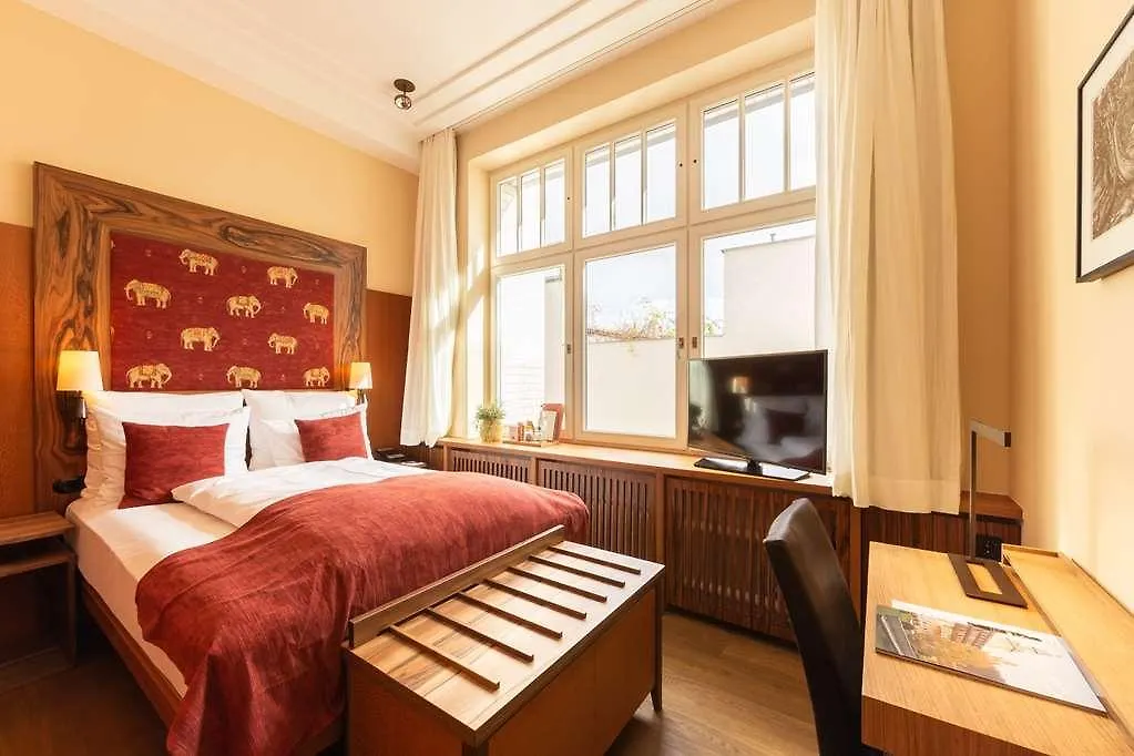 Hotel Orania.Berlin 0*, Berlin